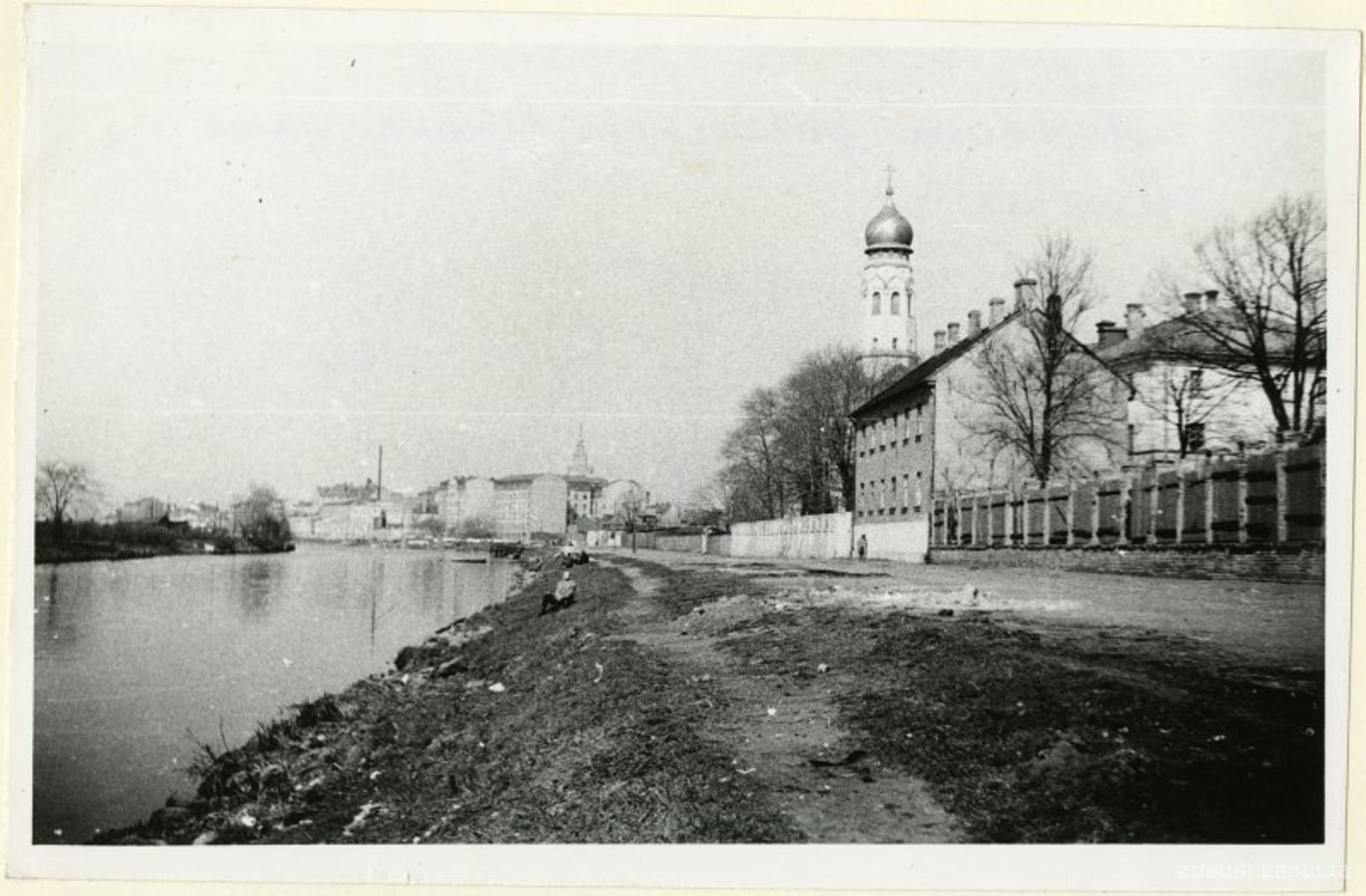 49_F-6555_png_1600x1200_watermark-zl_watermark-r20xb20_q85_1971 year